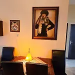 Artist Apartmán