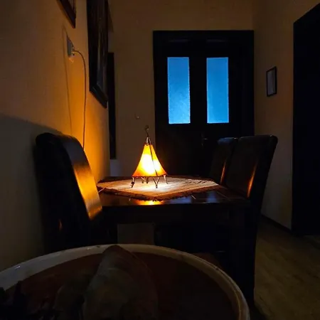 شقة Artist كيستاي