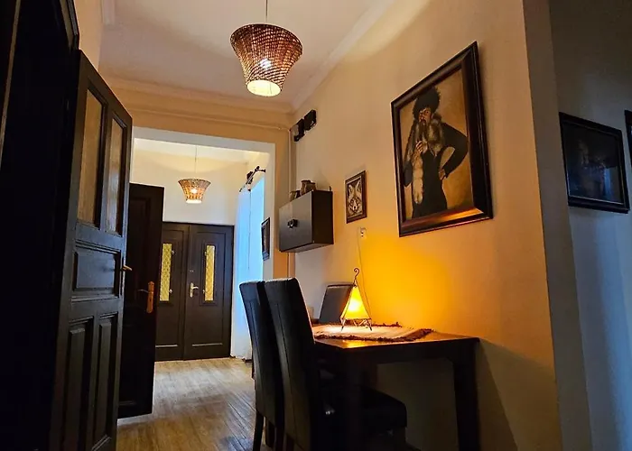 Artist * קסזטלי