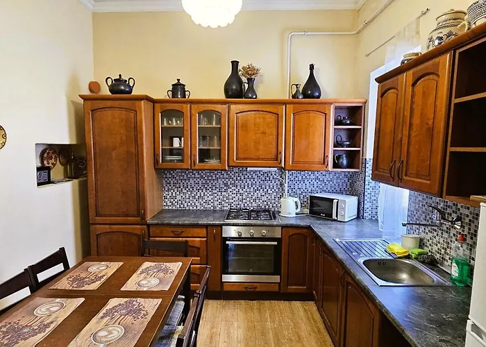 Artist דירה קסזטלי