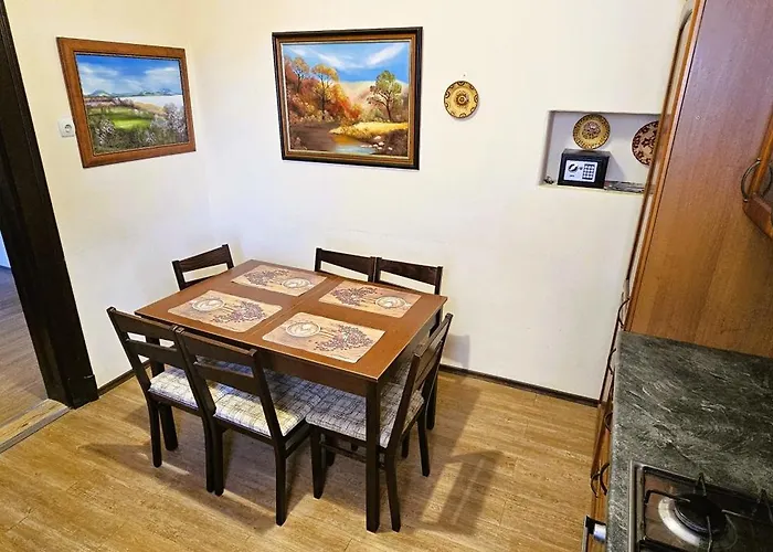 Artist * קסזטלי